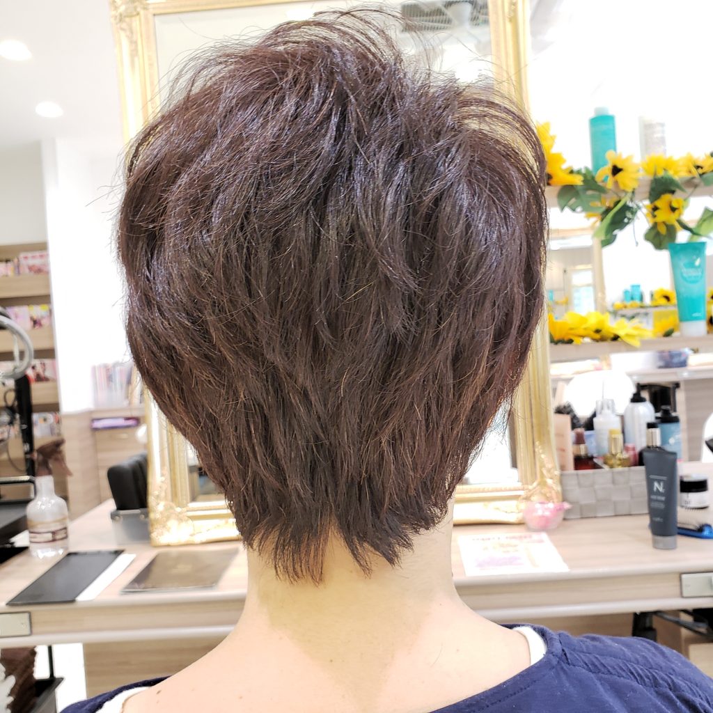 くせ毛を生かしたショートヘアにしました 横浜の美容室 加藤隆史 カトウタカシ ブログサイト