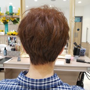 大人で品の品ある髪型 ６０代髪型でショートが人気な理由は 横浜の美容室 加藤隆史 カトウタカシ ブログサイト