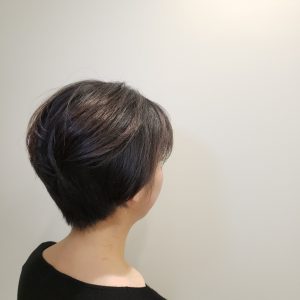 髪の毛量が多くて硬いでも扱いやすいショートヘアの作り方とは 横浜の美容室 加藤隆史 カトウタカシ ブログサイト