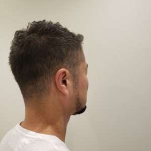30代男性　刈り上げ　髪型