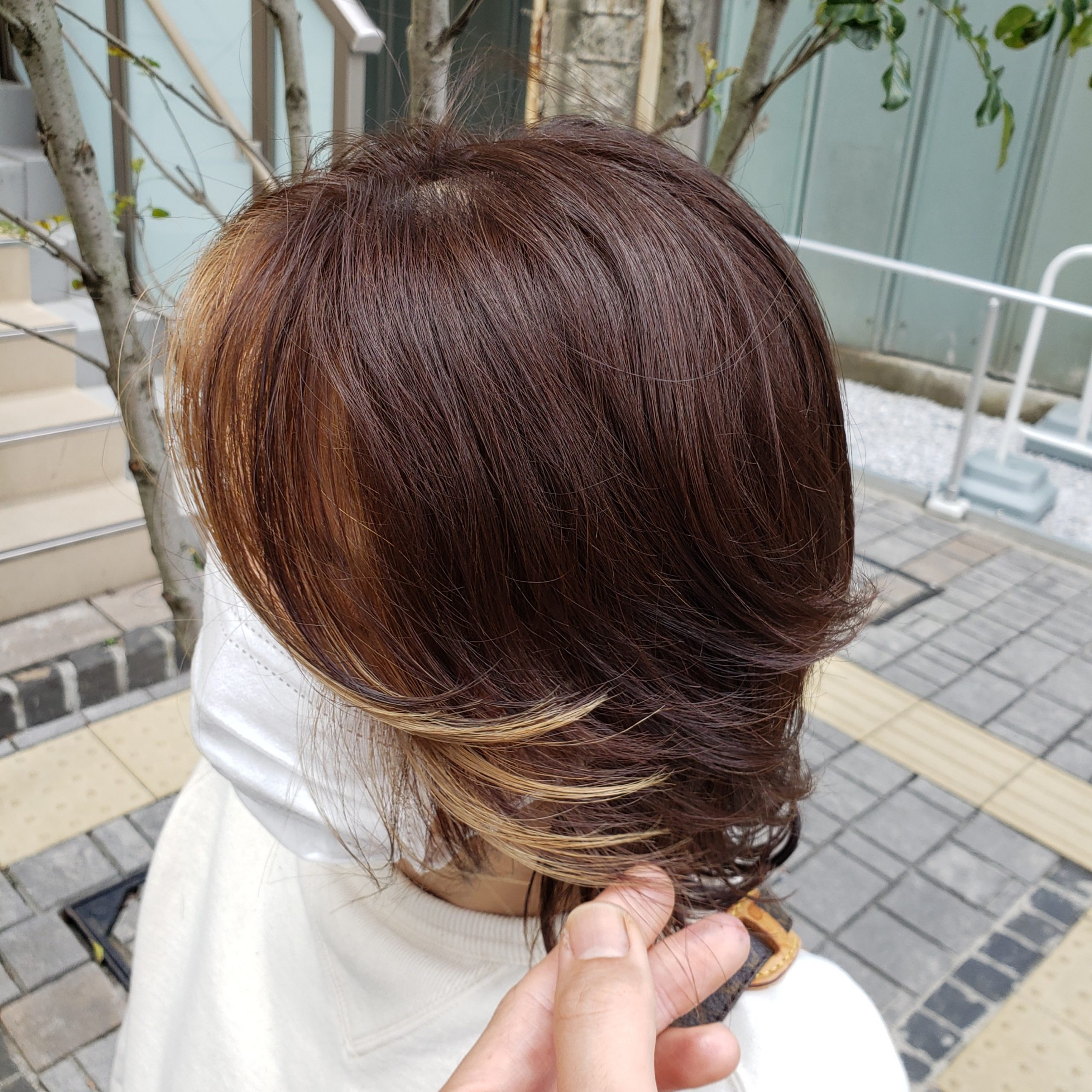 顔周りが映える ３０代以上の女性にオススメなフェイスフレーミングとは 横浜の美容室 Asta Hair Salon
